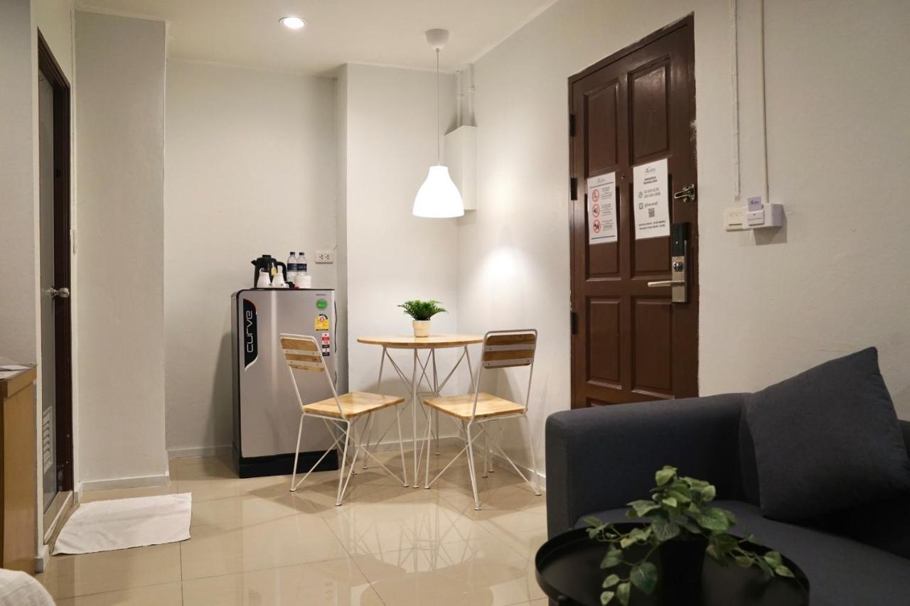 The View Residence Bangkok Extérieur photo