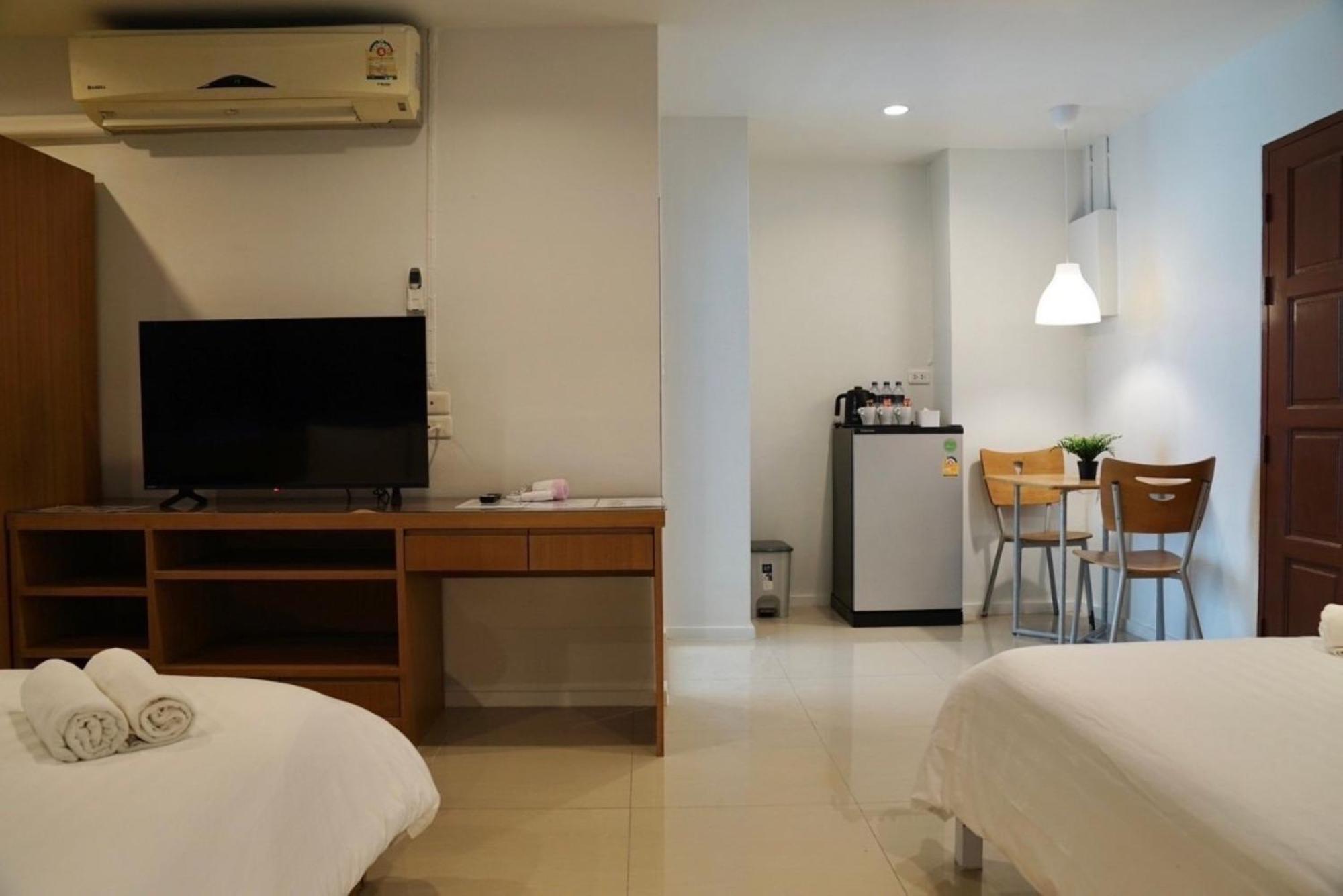 The View Residence Bangkok Extérieur photo
