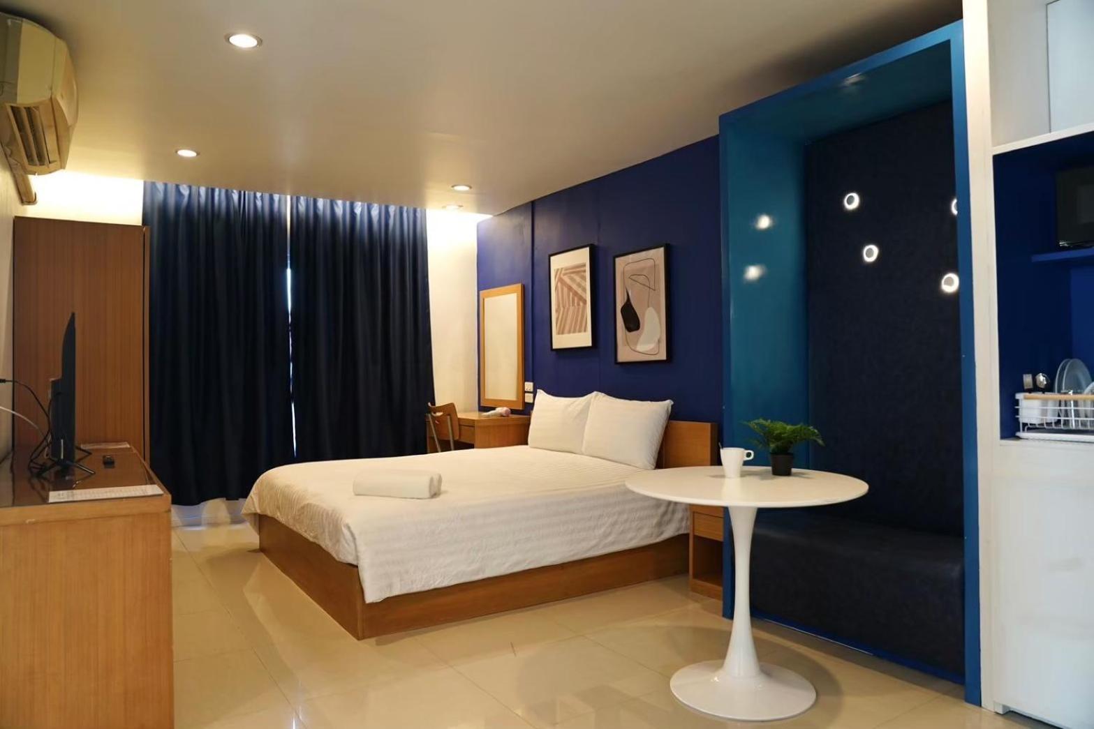 The View Residence Bangkok Extérieur photo